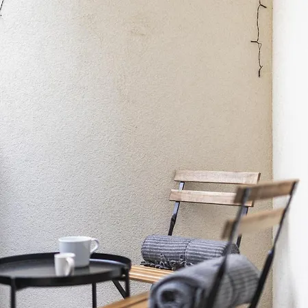 Modern And Cozy Flat With Balcony Apartment *