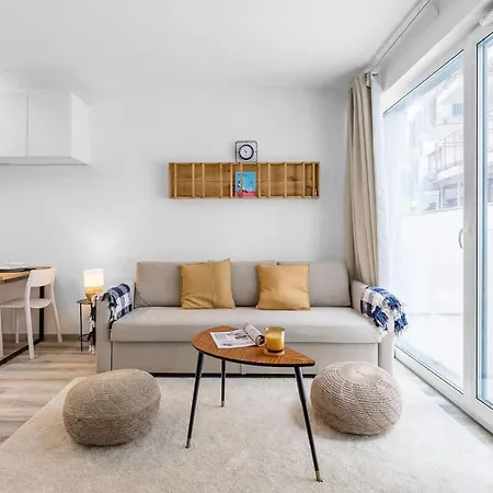 Modern And Cozy Flat With Balcony * Bratislava