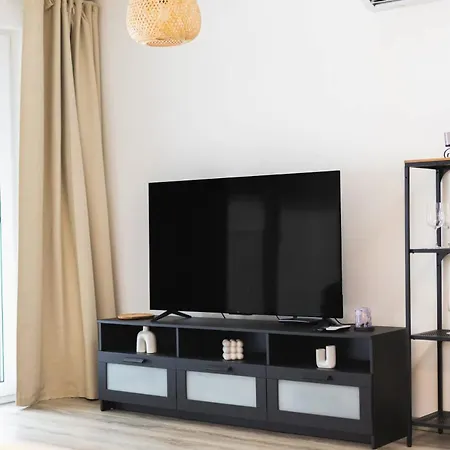 Modern And Cozy Flat With Balcony Apartment Bratislava