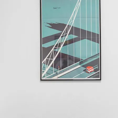 Modern And Cozy Flat With Balcony